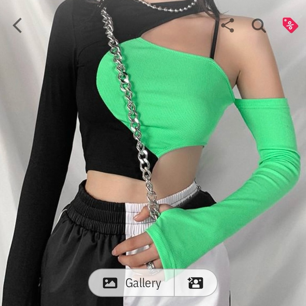 YesStyle Long Sleeve Crop Top